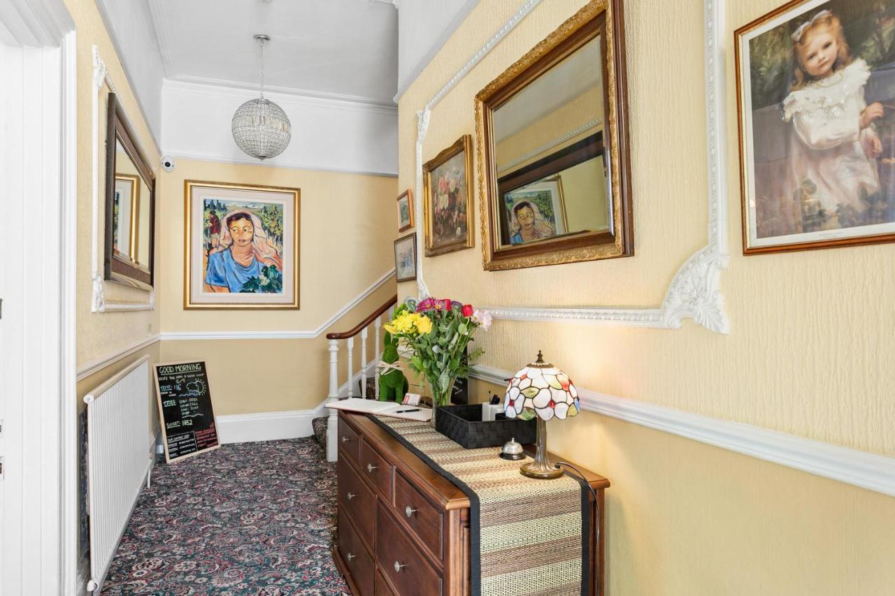 Melba House (Adults Only) Bed & Breakfast Torquay Bagian luar foto
