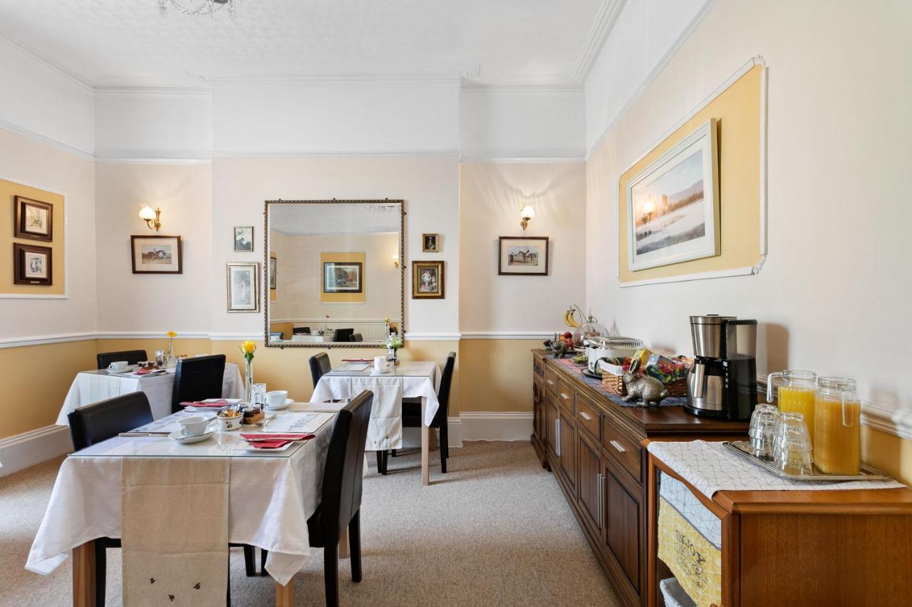 Melba House (Adults Only) Bed & Breakfast Torquay Bagian luar foto