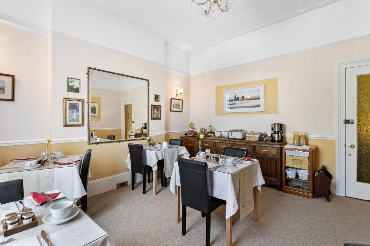 Melba House (Adults Only) Bed & Breakfast Torquay Bagian luar foto