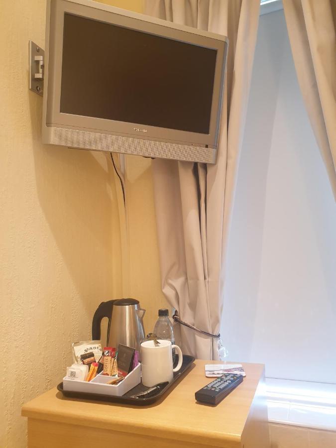 Melba House (Adults Only) Bed & Breakfast Torquay Bagian luar foto