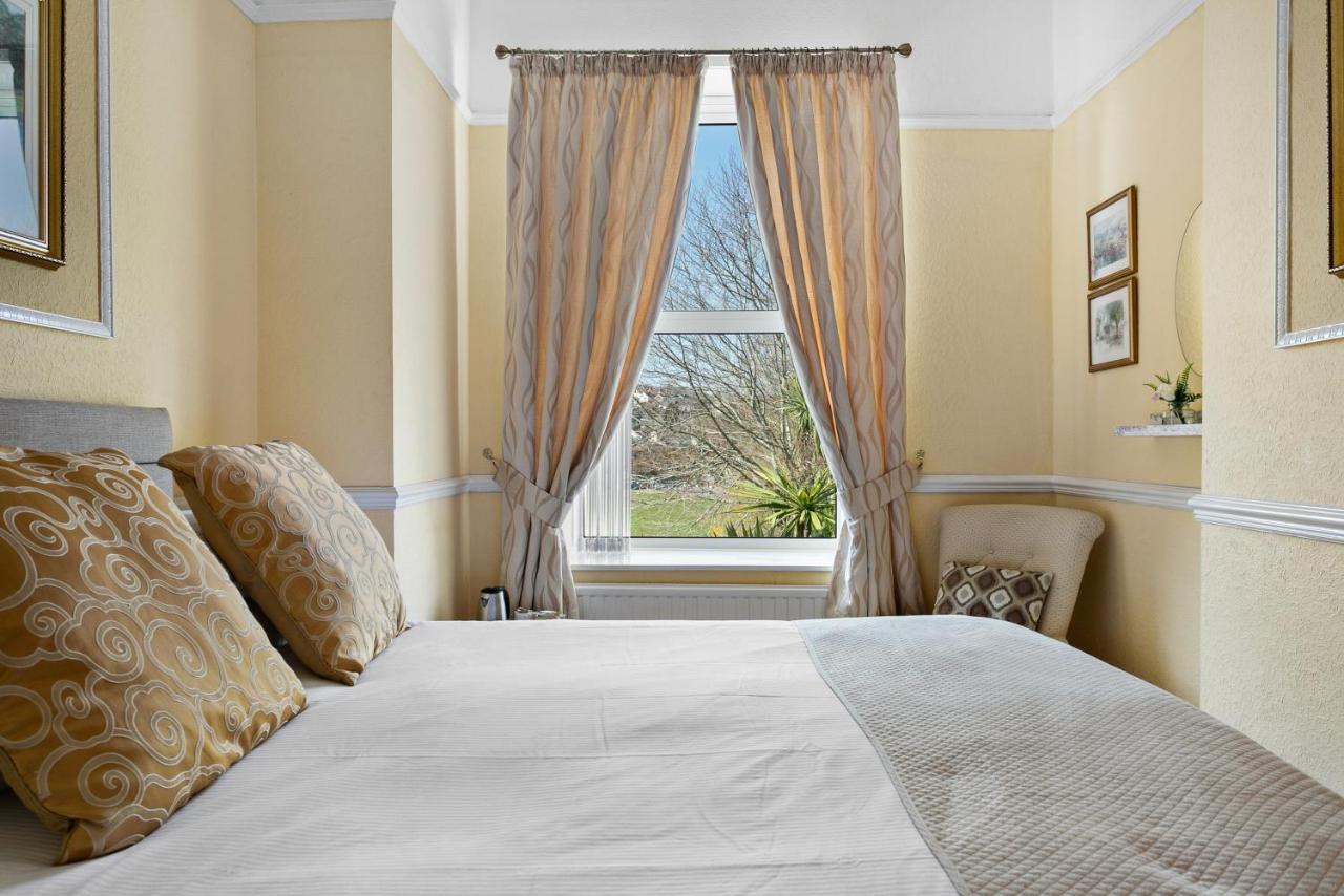 Melba House (Adults Only) Bed & Breakfast Torquay Bagian luar foto