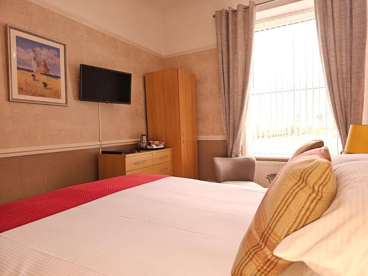 Melba House (Adults Only) Bed & Breakfast Torquay Bagian luar foto